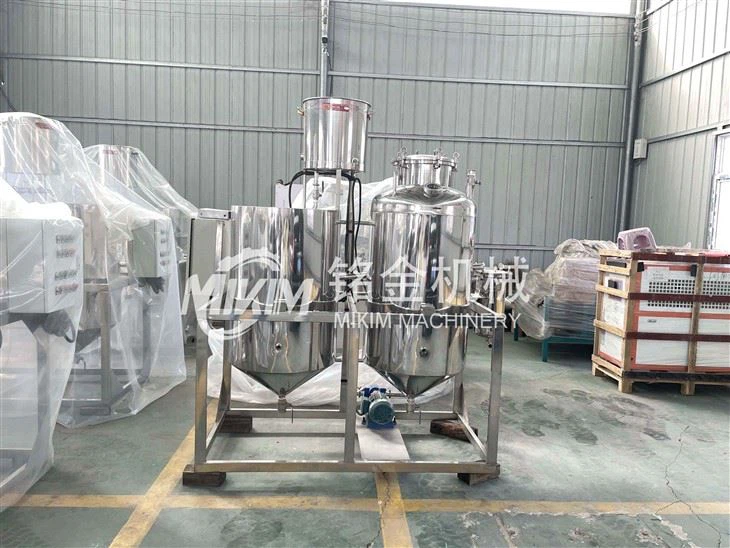 Stroj za recikliranje motornog ulja