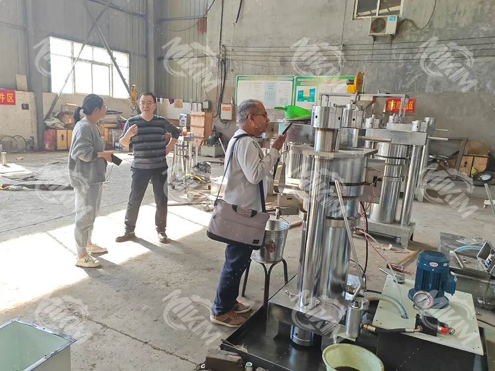 Dobrodošli turskim kupcima da posjete našu tvrtku